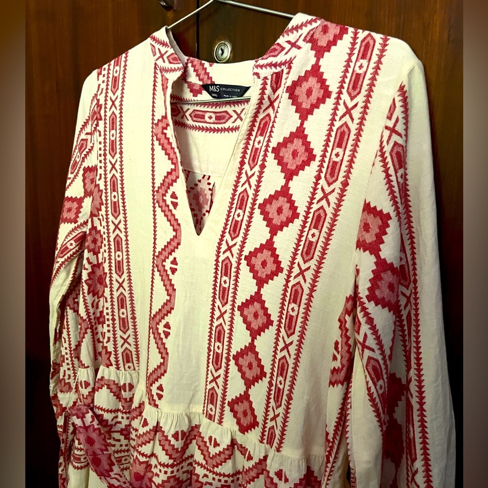 Marks & Spencer Cotton Rich Jacquard Maxi Dress (Size: UK 8 - UK 10) - Picture 2 of 8